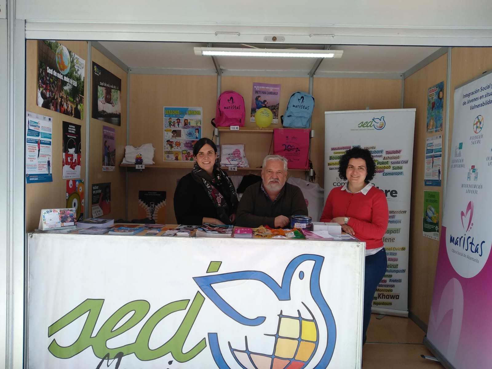 Inauguración de la feria del voluntariado de la UCAM.