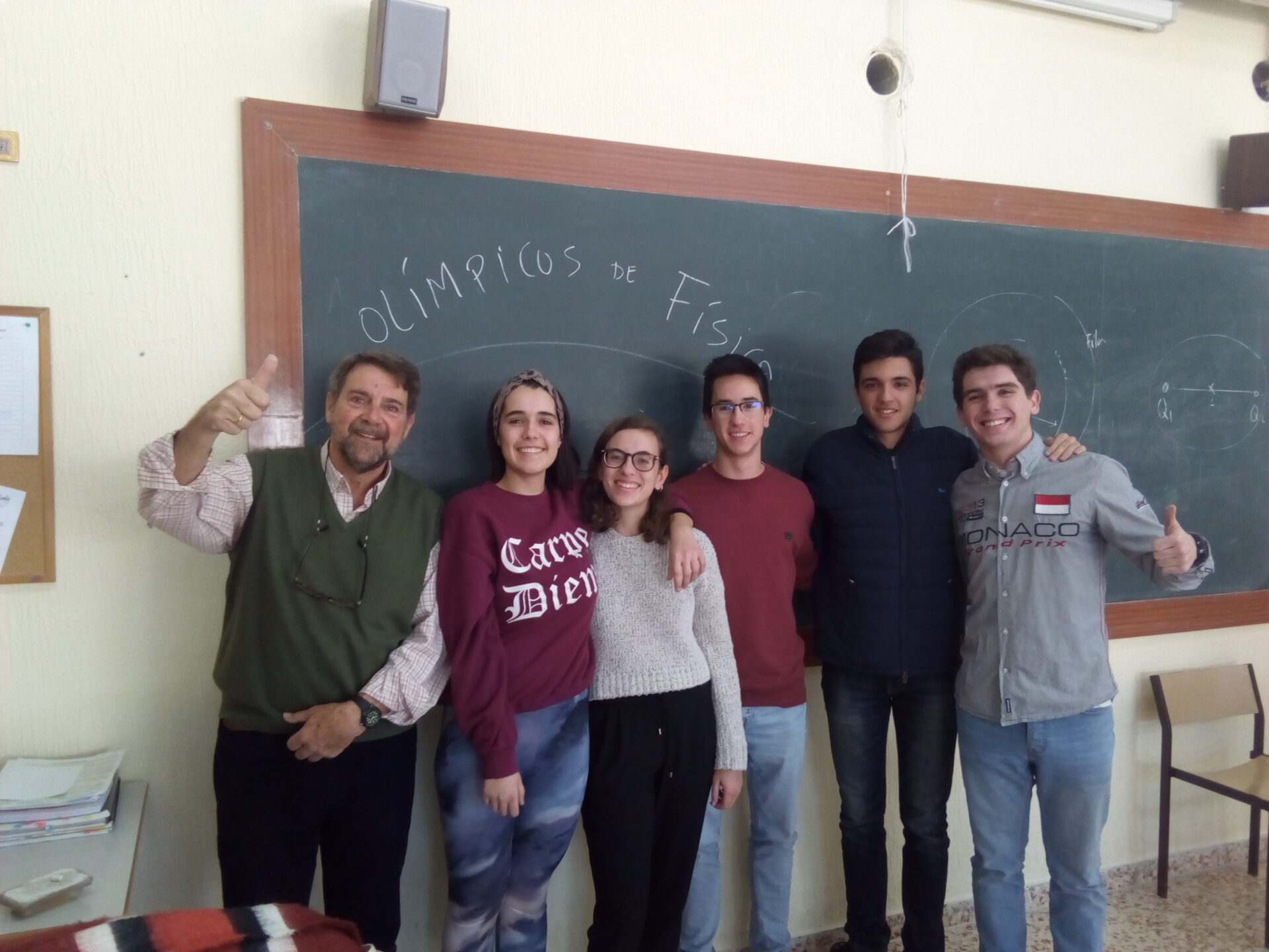 OLIMPIADA DE FÍSICA DE 2º DE BACHILLERATO