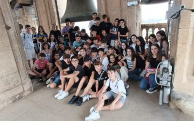 Alumnos de Segundo de ESO visitan la Catedral de Murcia y suben a su torre